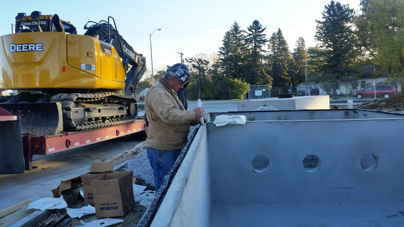 mechanical contractor on the job